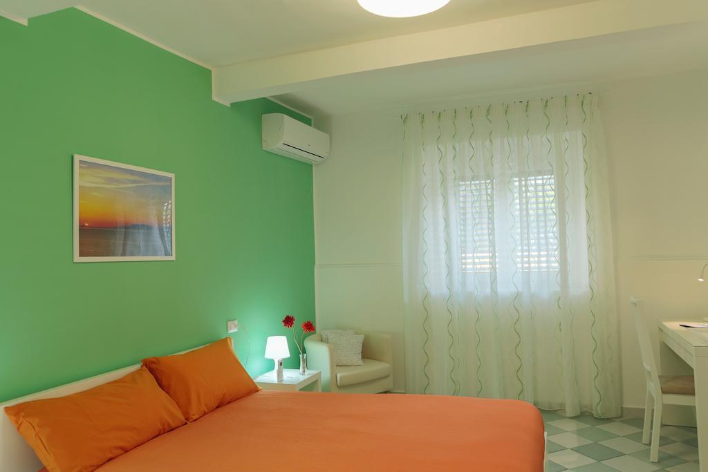 مسينا B&B Porta Della Sicilia الغرفة الصورة
